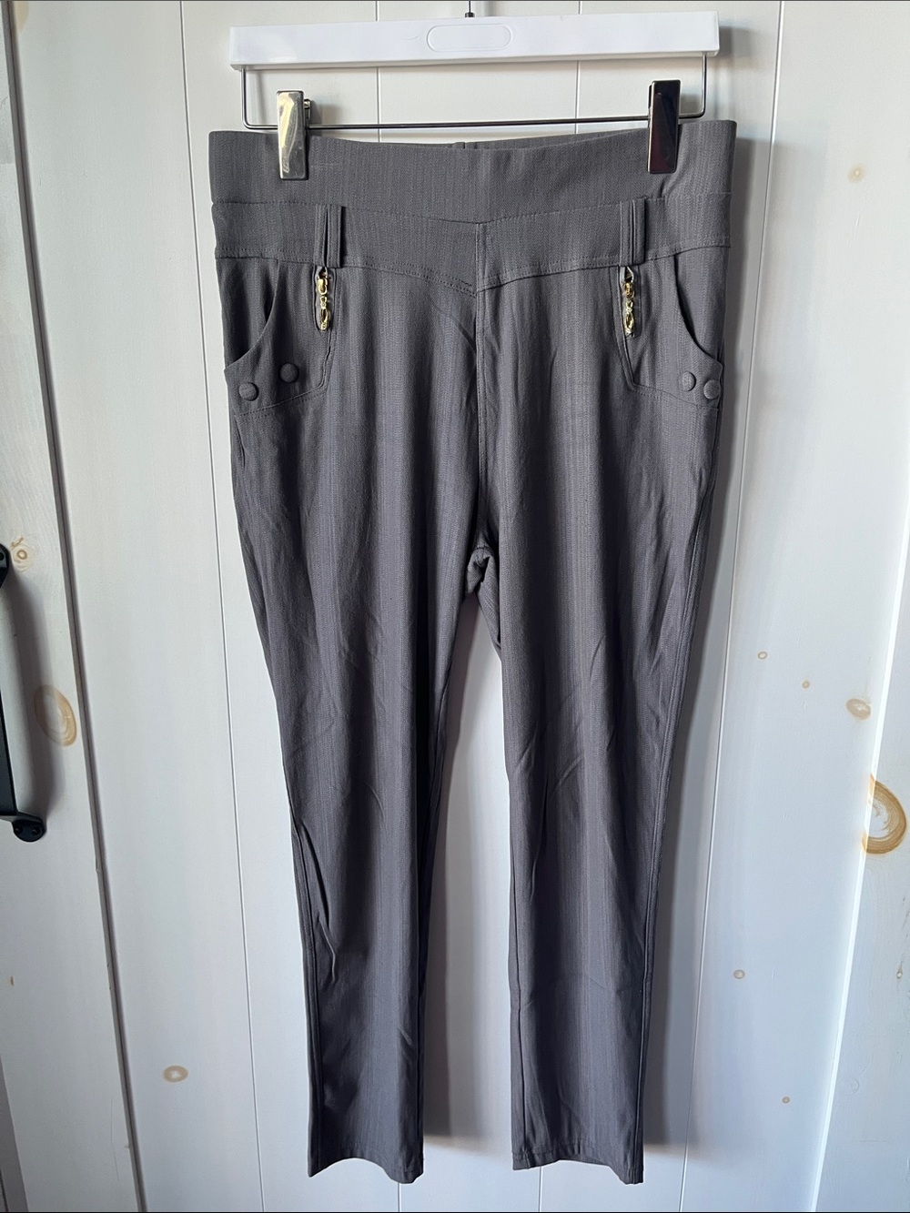 JVINI Gray Skinny Pants with Gold Zipper Accents